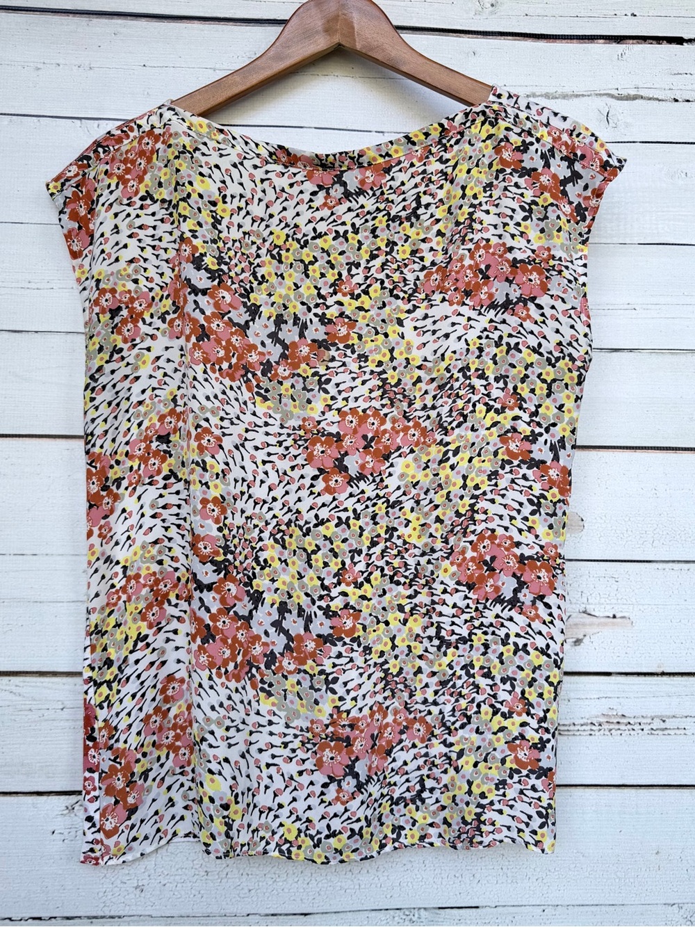 LOFT Mixed Floral Boatneck Cap Sleeve Blouse - Size Small